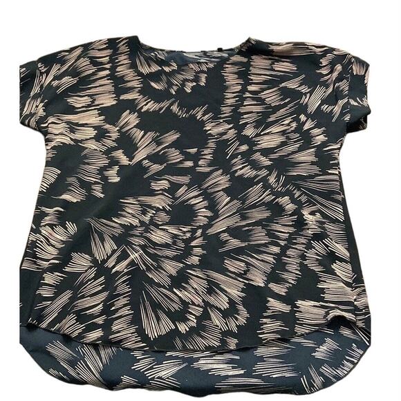 Cabi Women’s Tate Firework Short Sleeve Top Black And Pink Size Medium - Picture 2 of 5